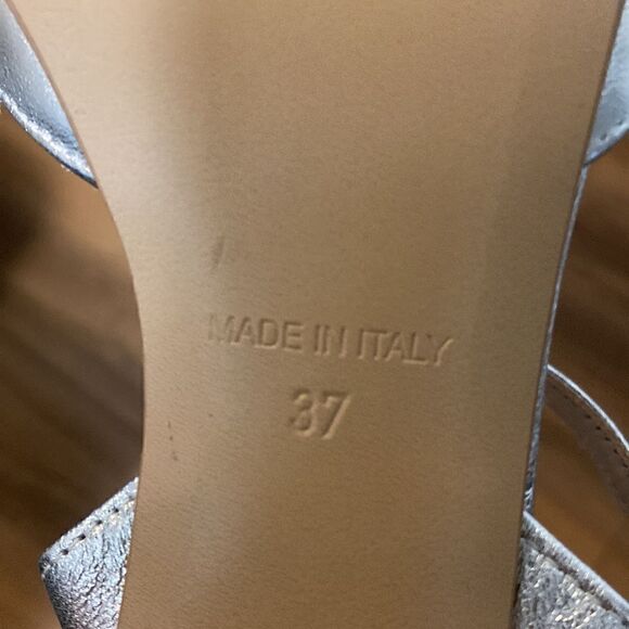 Ma+DE |94 Metallic Silver Leather Sandals with Curved Block Heel. Size 37. - Picture 7 of 8